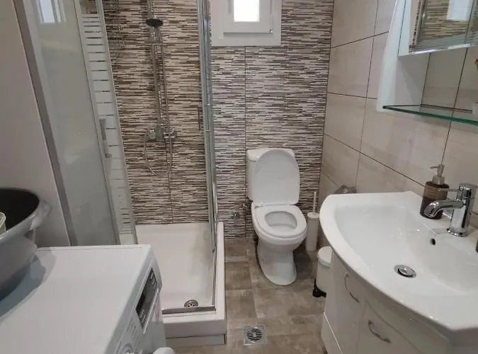 Roof * Limenas (Thasos)